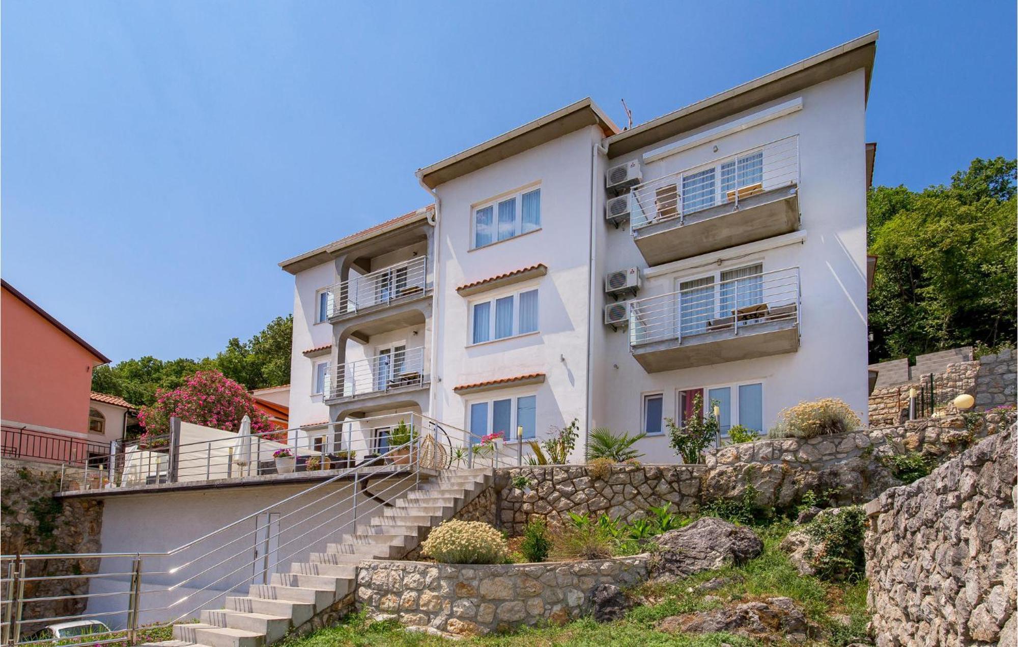 1 Bedroom Gorgeous Apartment In Mošćenička Draga Dış mekan fotoğraf