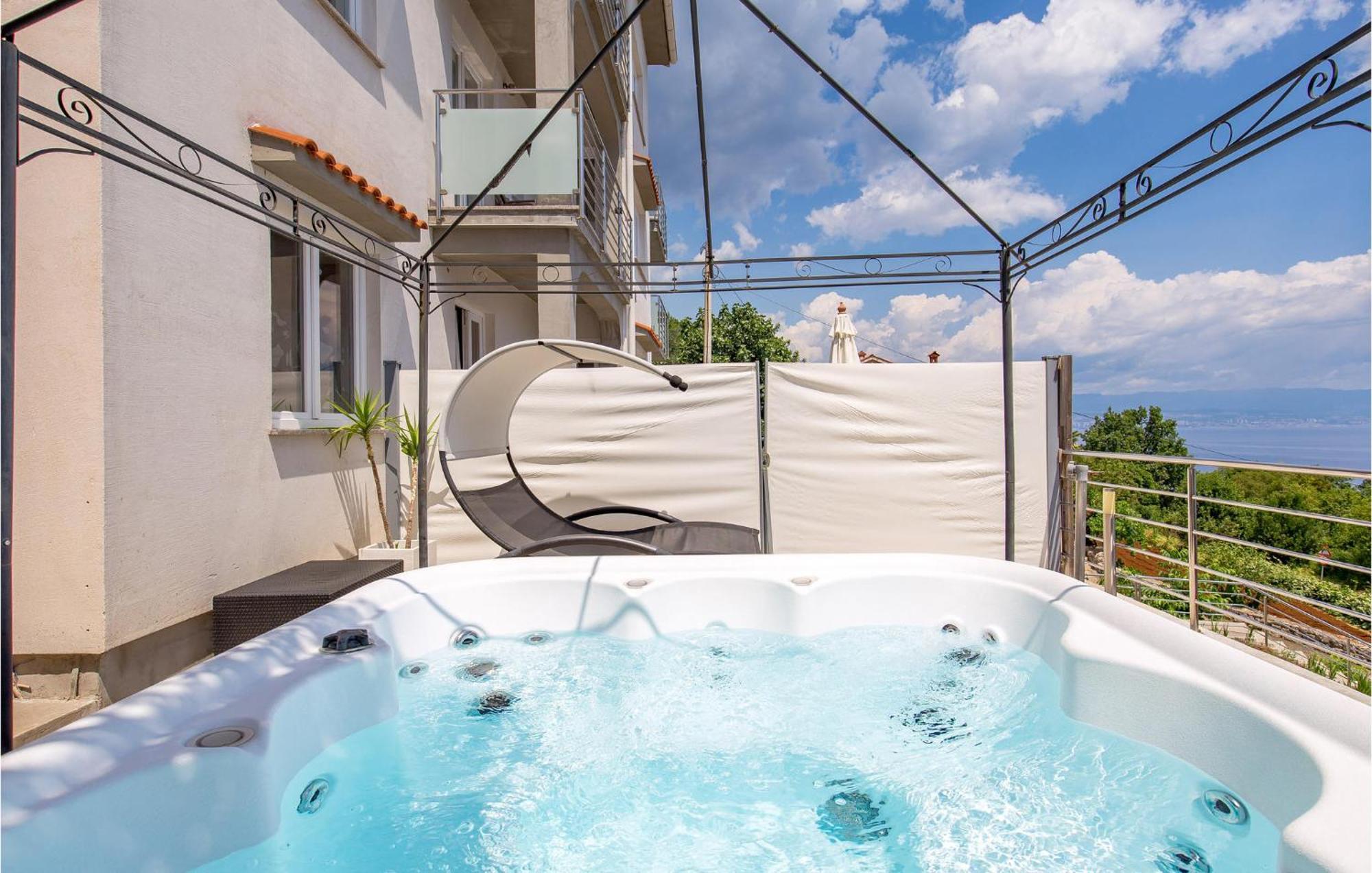 1 Bedroom Gorgeous Apartment In Mošćenička Draga Dış mekan fotoğraf